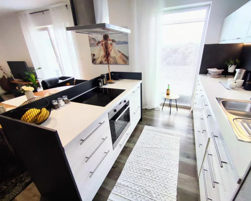 sunshine apartment